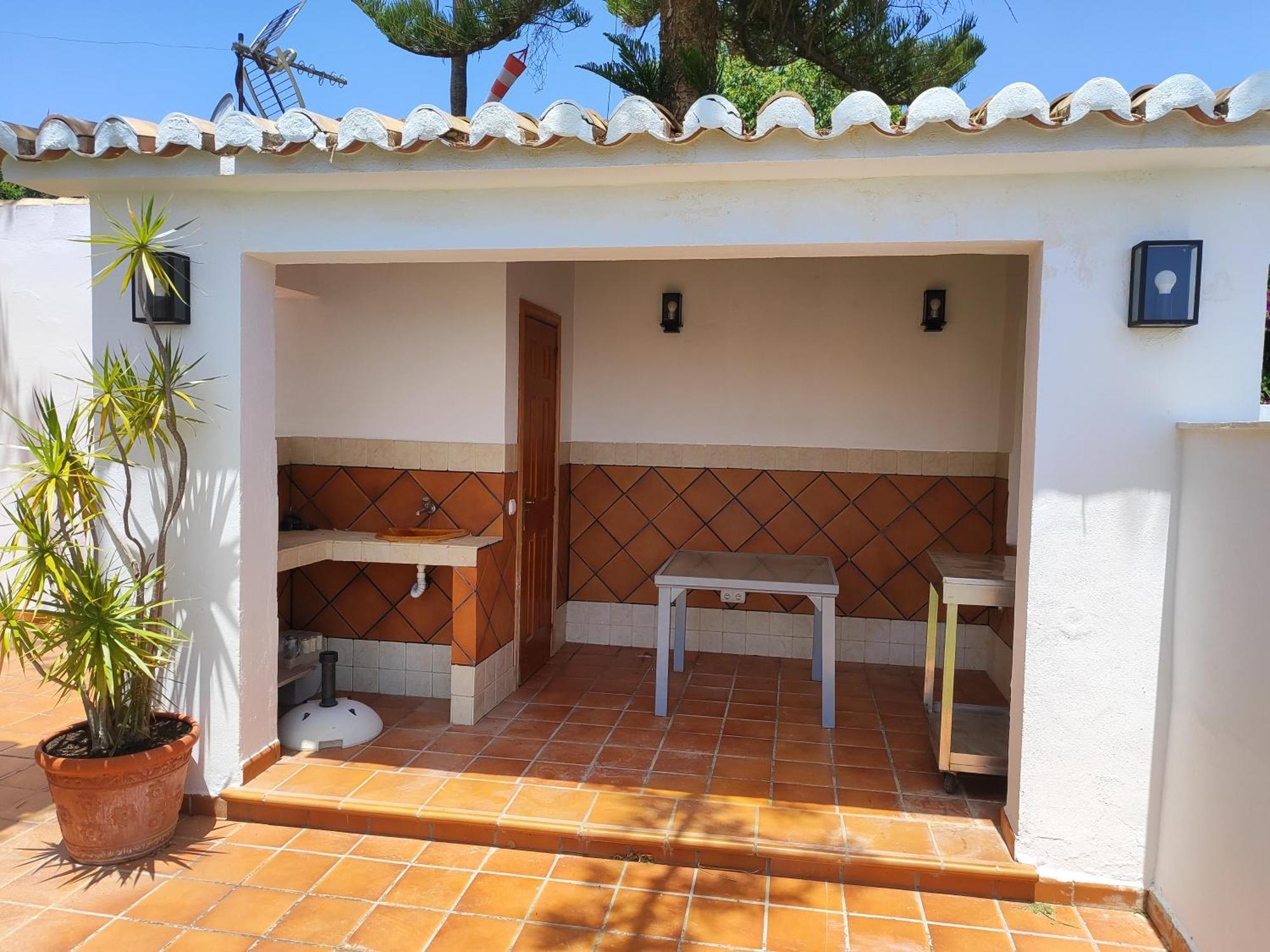 Evans Realty Av & Piscina & Bbq & Chill Out *