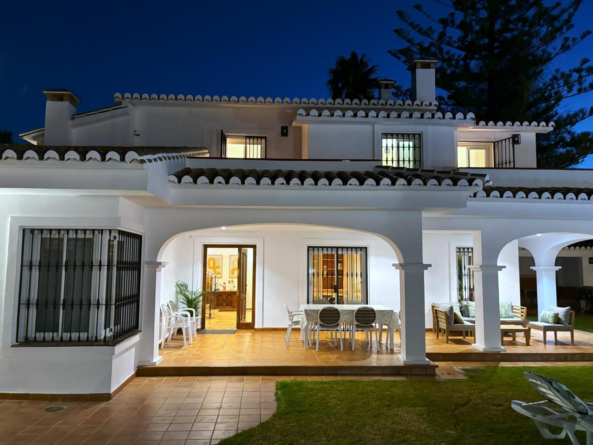 Evans Realty Av & Piscina & Bbq & Chill Out Villa Mijas