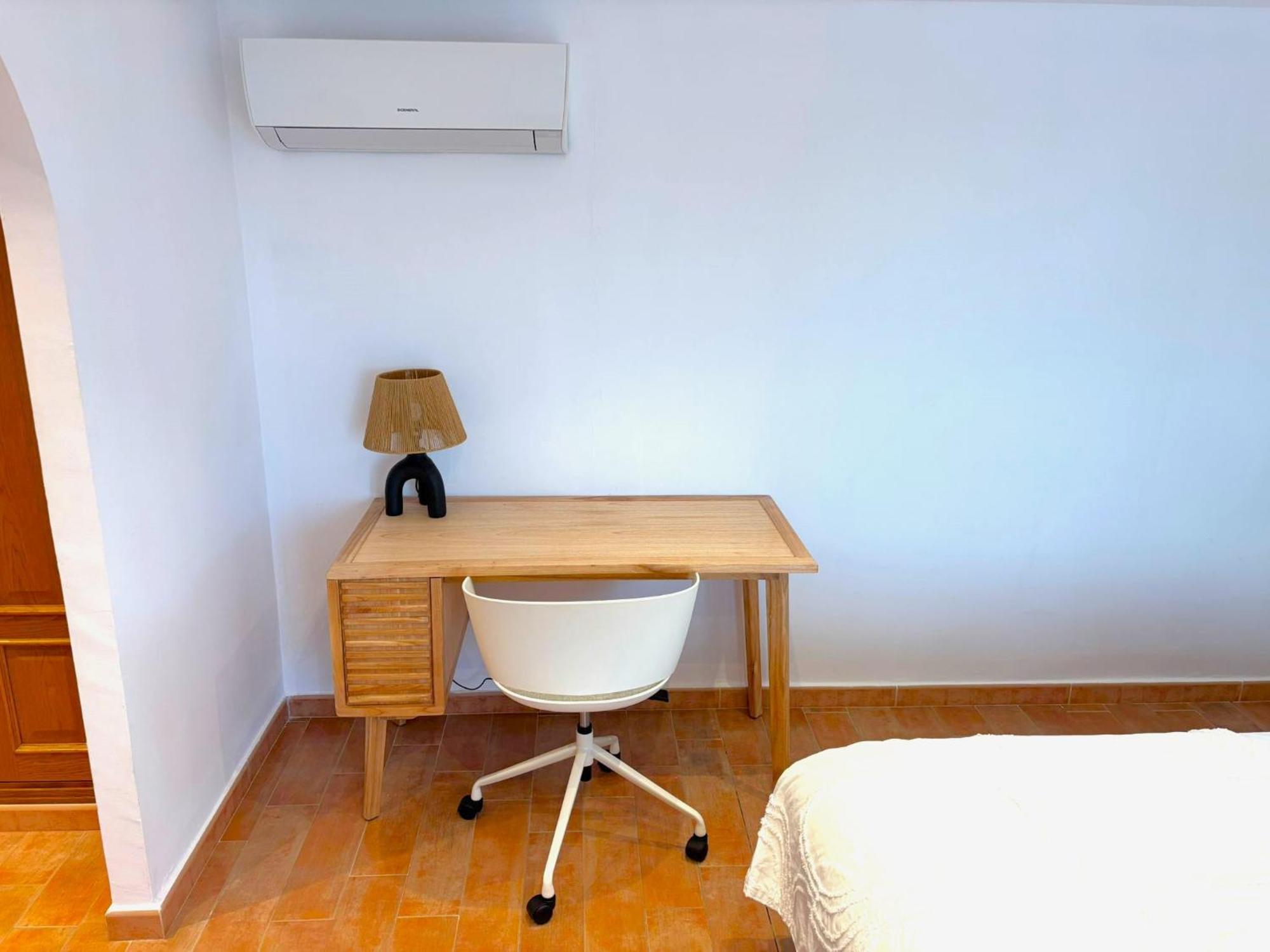 Evans Realty Av & Piscina & Bbq & Chill Out Mijas
